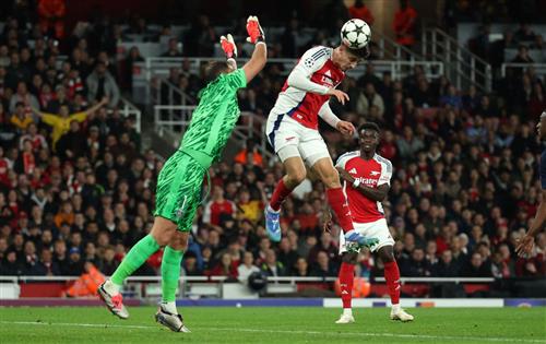 Arsenal vs Paris Saint Germain