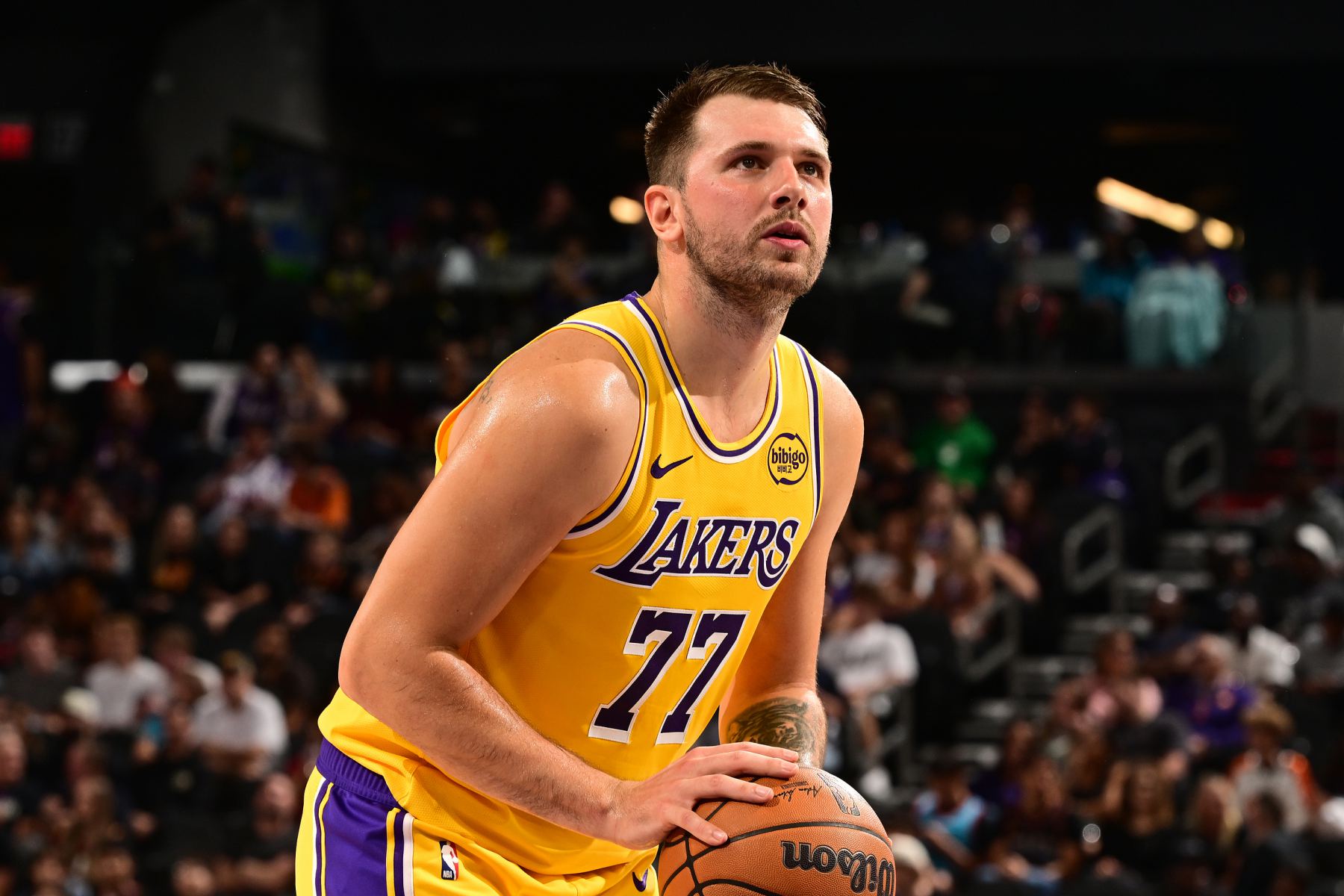 Lakers vs Pelicans bắt đầu hôm nay: Doncic & Reeves dẫn trước, Smart, Hachimura, Ayton sẽ thi đấu